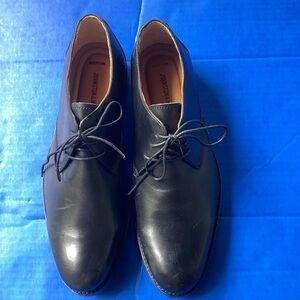 Johnston & Murphy Black Oxfords Classic Leather Design, size 10